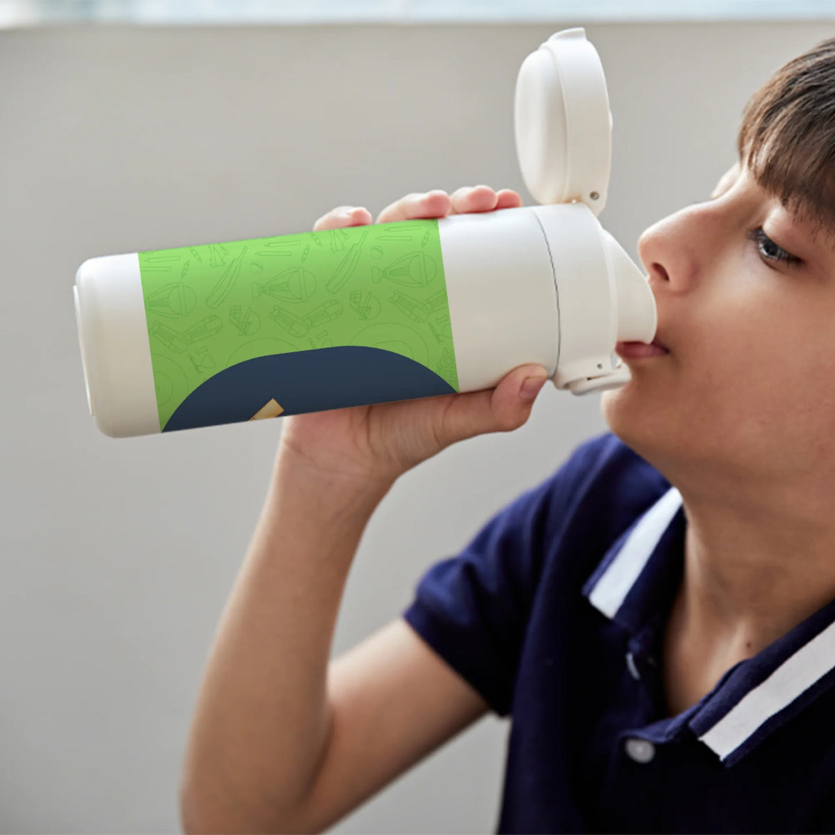 Personalised Cricket Buzz Water Bottle for Kids - image 2