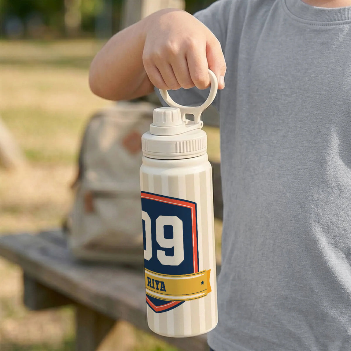 Personalised Jersey Number Water Bottle (Hydro) 600 ML - image 3