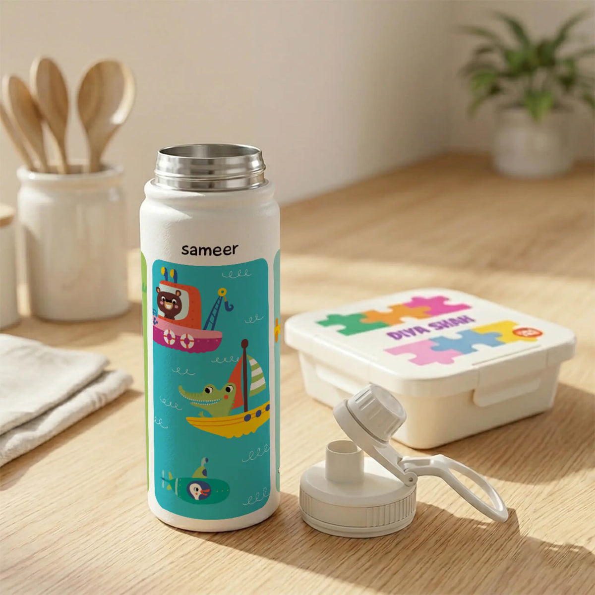Personalised Let's Travel Insulated Water Bottle (Hydro) 600 ML - image 4