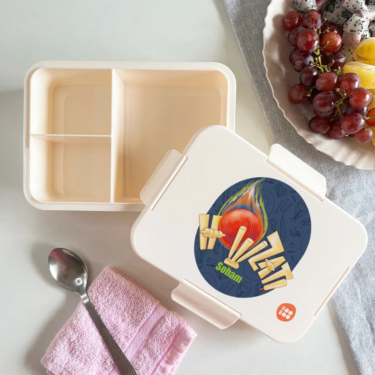 Personalised Cricket Buzz Bento Lunch Box for Kids - image 2